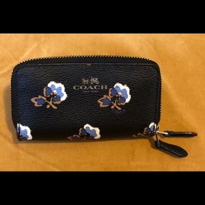 Coach small double zip coin case